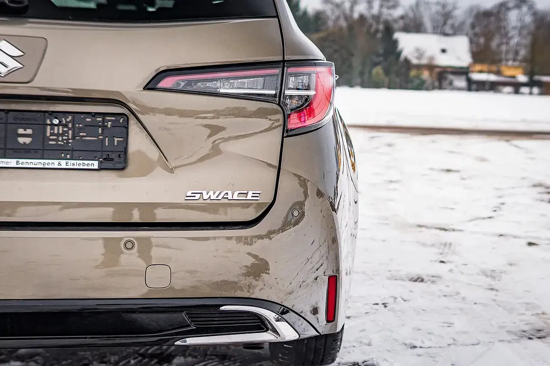 Suzuki Swace Hybrid 1.8 CVT Comfort+ - Thumbnail 13