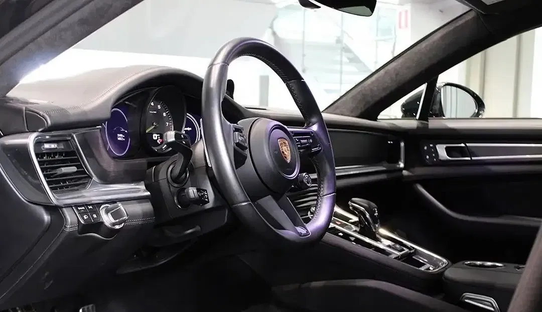 Porsche Panamera E-Hybrid 4 Sport Chrono Edition - Thumbnail 5