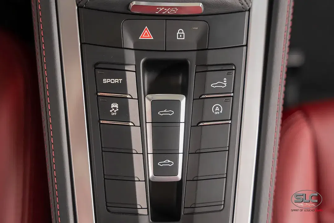 Porsche Boxster 2.0 Turbo - Thumbnail 13