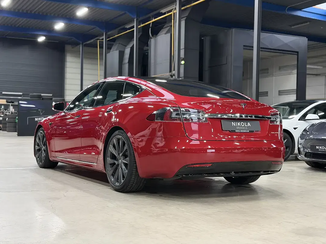Tesla Model S Long Range Raven Active - Thumbnail 10
