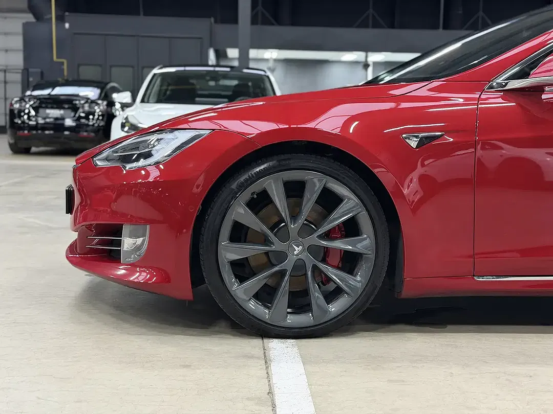 Tesla Model S Long Range Raven Active - Thumbnail 8