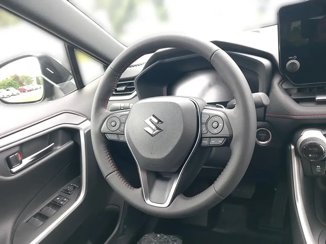 Suzuki Across Hybrid Comfort+ - foto 12