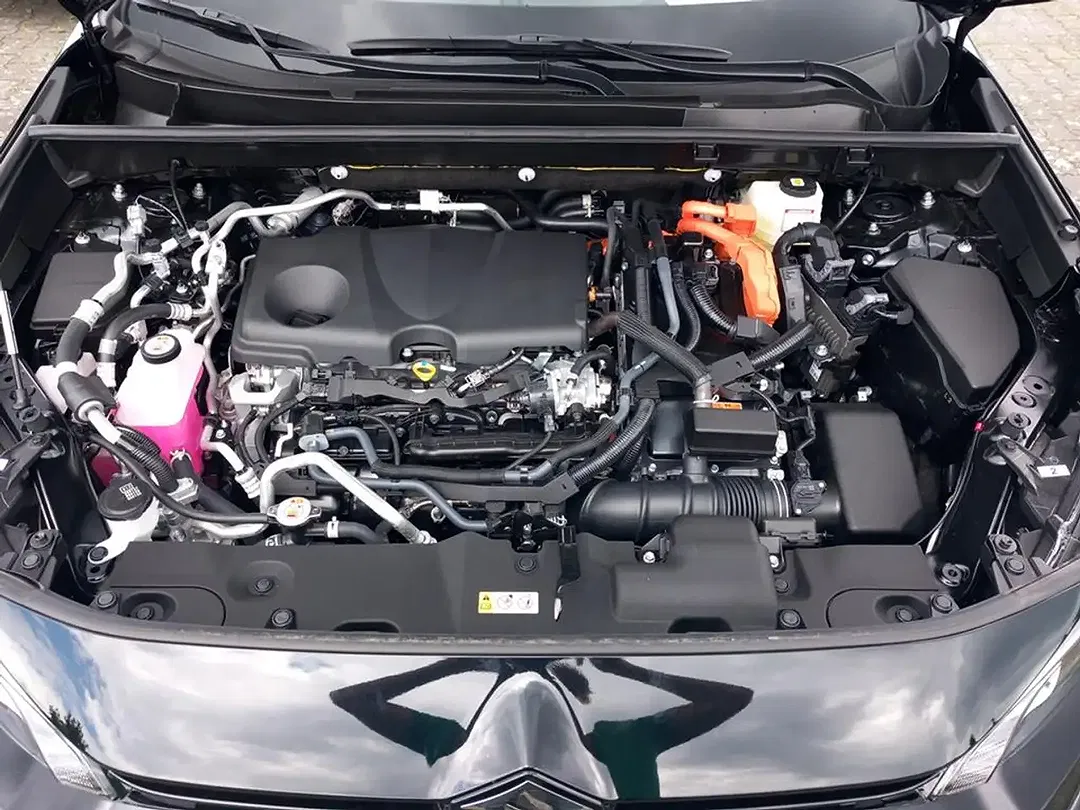 Suzuki Across Hybrid Comfort+ - Thumbnail 5