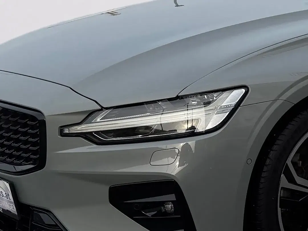 Volvo S60 B5 MHEV AUT AWD Ultimate Dark - Thumbnail 7