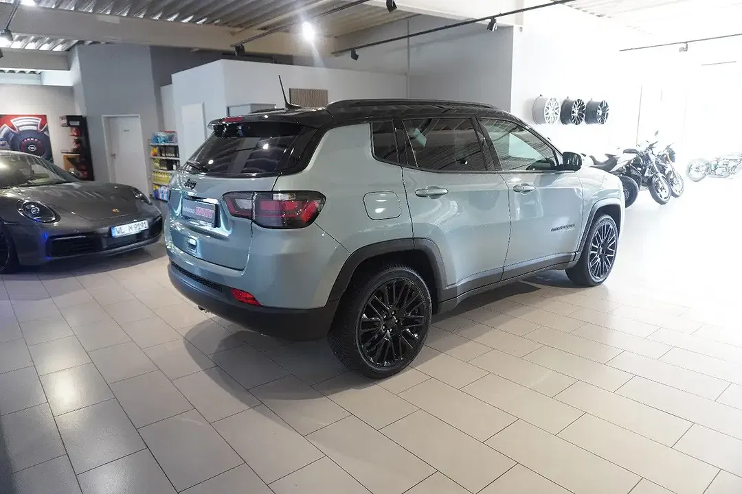 Jeep Compass 4x4 Upland - Thumbnail 6