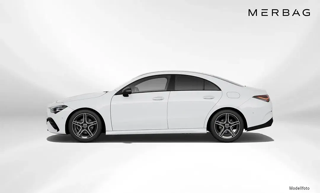 Mercedes-Benz CLA 180 - Thumbnail 2