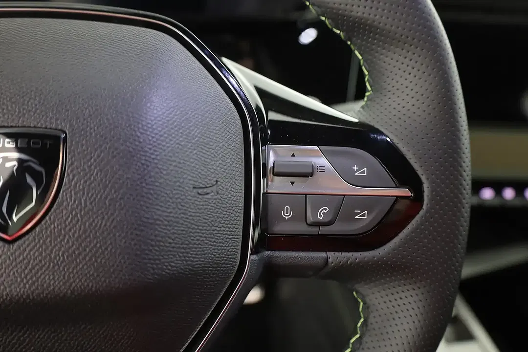 Peugeot 408 145 AUT Hybrid GT - Thumbnail 14