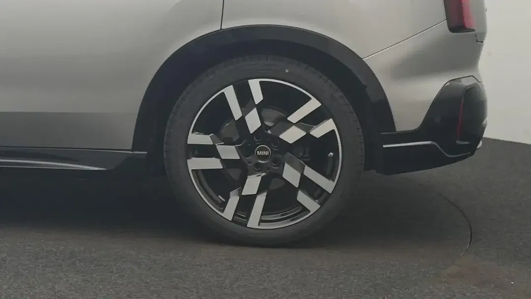 MINI Countryman SE All4 JCW Trim - Thumbnail 11