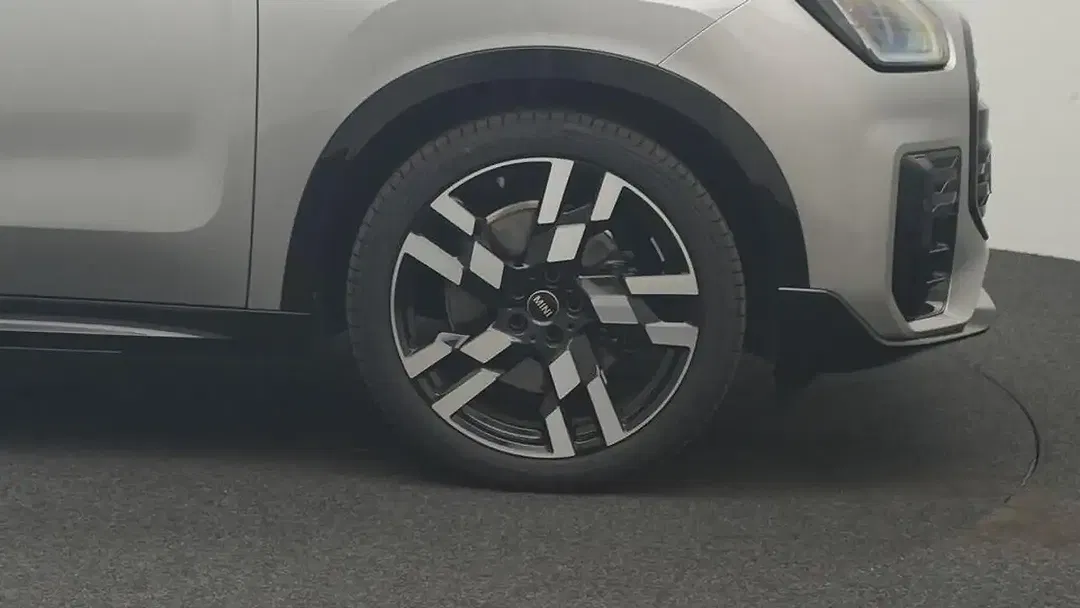 MINI Countryman SE All4 JCW Trim - Thumbnail 8