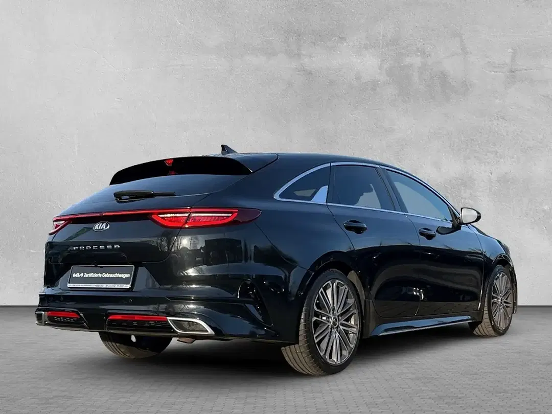 Kia ProCeed / pro_cee'd 1.5 GT-Line - foto 2