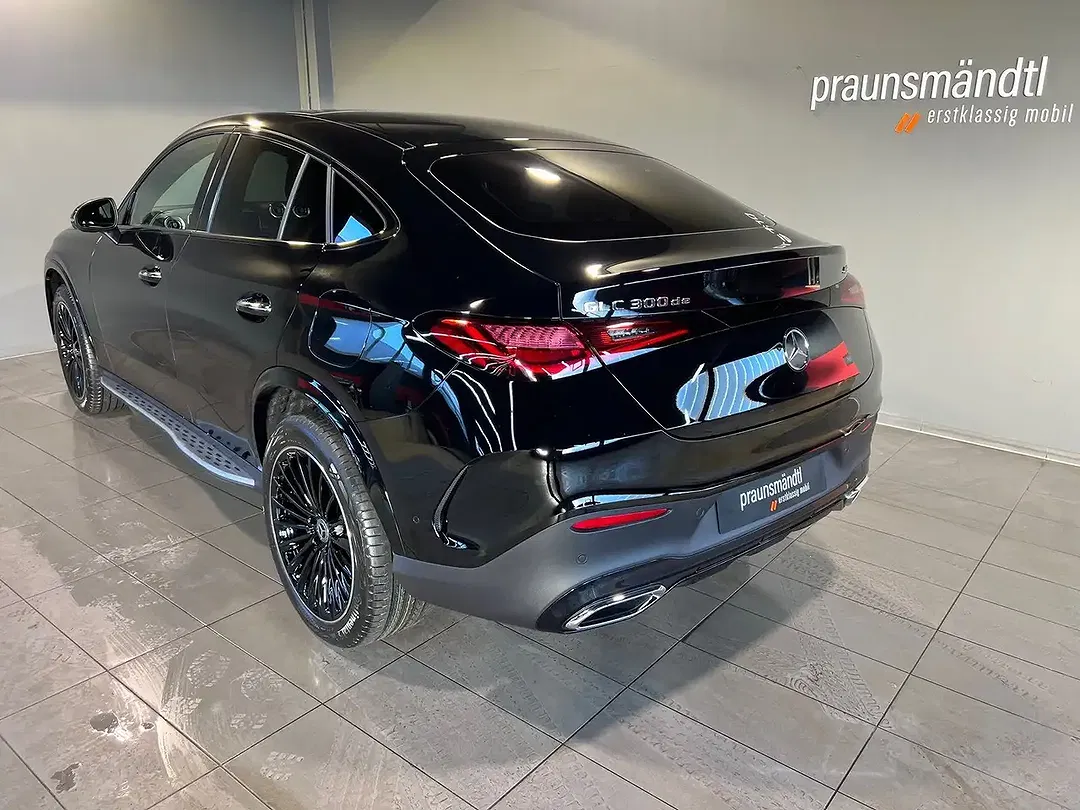 Mercedes-Benz GLC 300 4MATIC AMG Burmester - Thumbnail 1