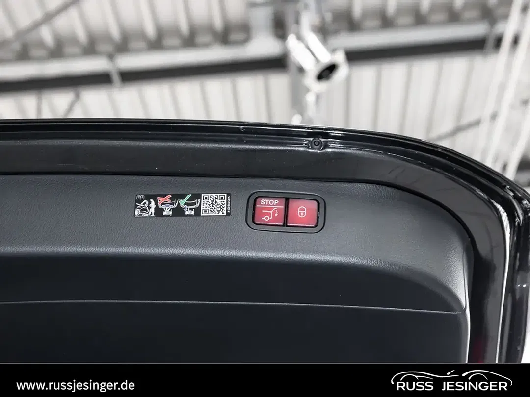 Mercedes-Benz C 300 EQ Hybrid Burmester - Thumbnail 7