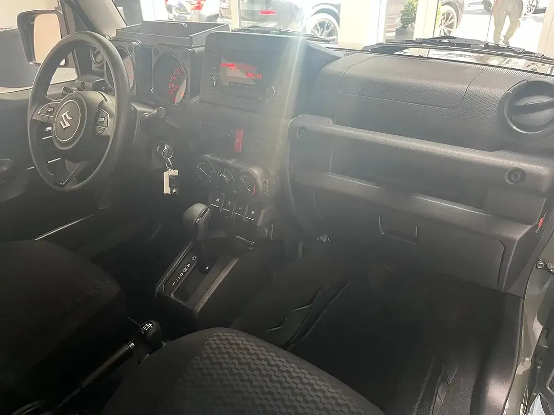 Suzuki Jimny AUT AllGrip Comfort - Thumbnail 12
