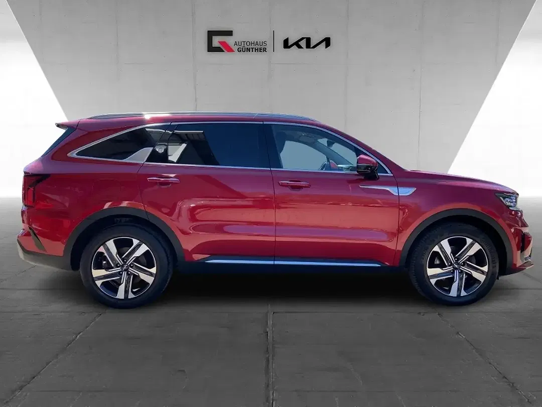 Kia Sorento 1.6 PHEV AMT AWD Vision - Thumbnail 5