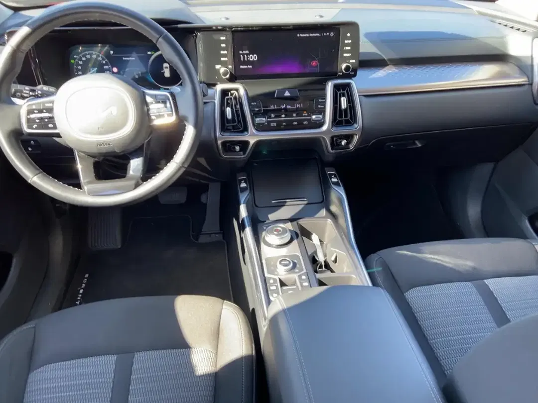 Kia Sorento 1.6 PHEV AMT AWD Vision - Thumbnail 8