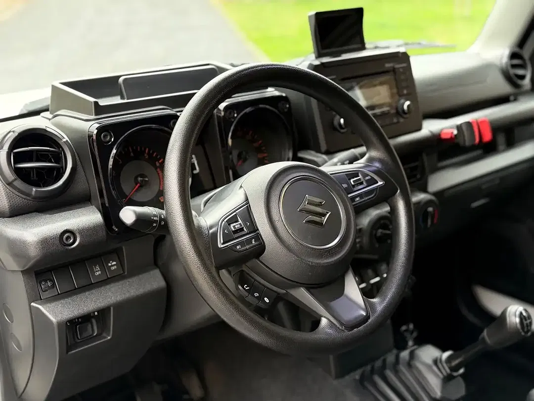 Suzuki Jimny AllGrip Comfort - Thumbnail 14