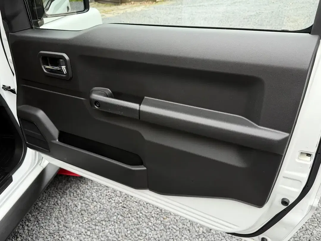 Suzuki Jimny AllGrip Comfort - Thumbnail 16