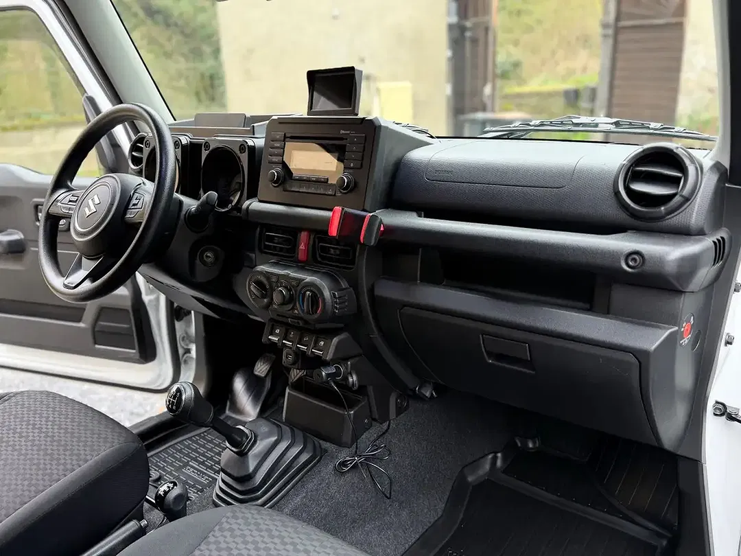 Suzuki Jimny AllGrip Comfort - Thumbnail 18