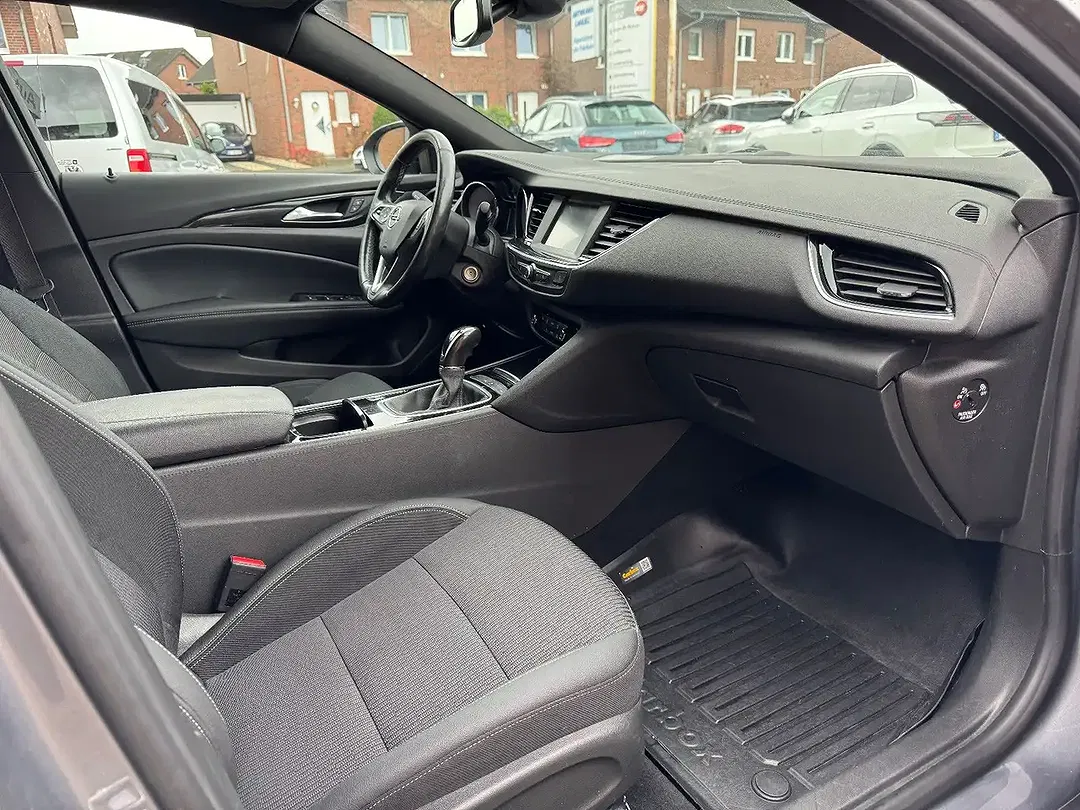 Opel Insignia Edition - Thumbnail 12