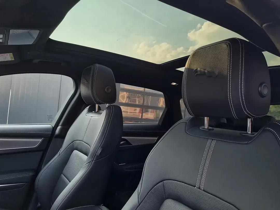 Jaguar F-Pace D300 AUT 4x4 R-Dynamic SE - Thumbnail 12