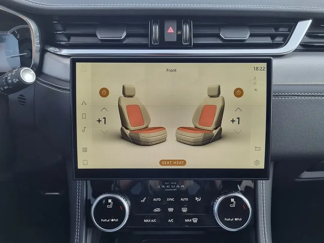 Jaguar F-Pace D300 AUT 4x4 R-Dynamic SE - foto 15