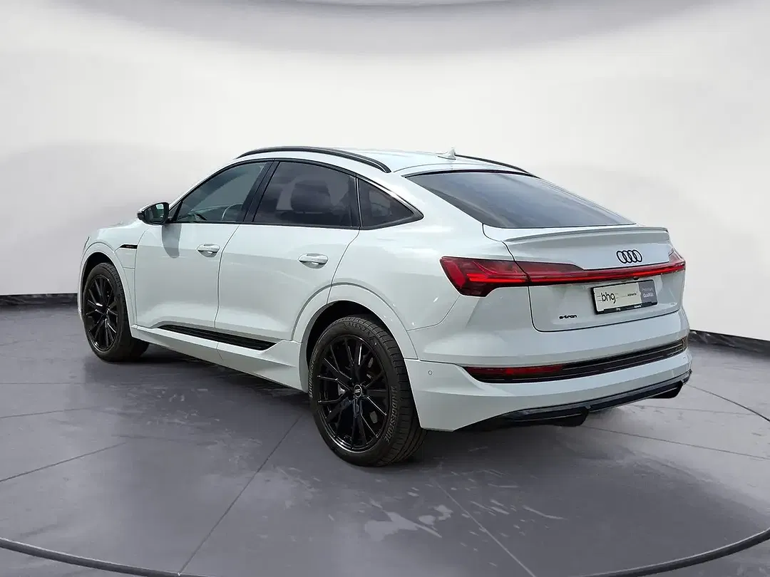 Audi e-tron 55 quattro S line - Thumbnail 3