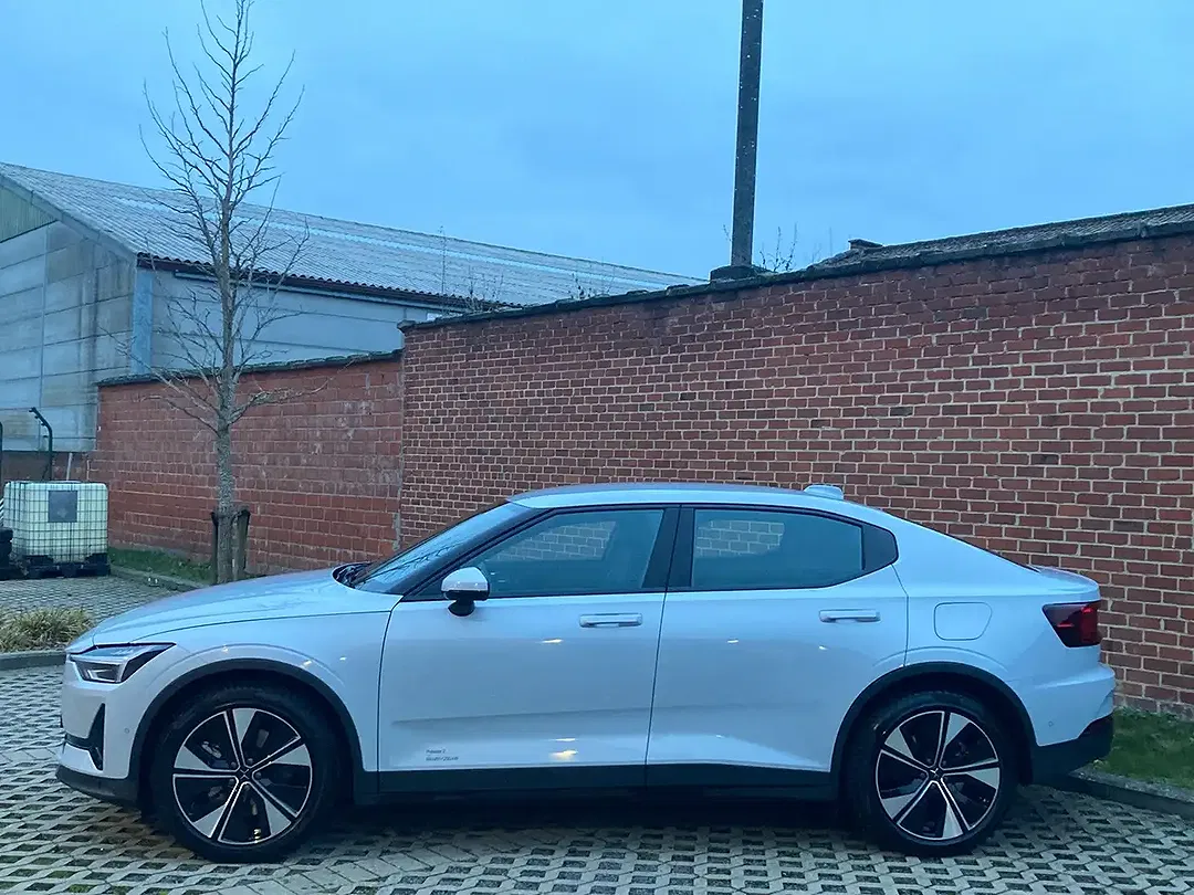 Polestar 2 69 kWh Standard Range Single Motor - Thumbnail 3