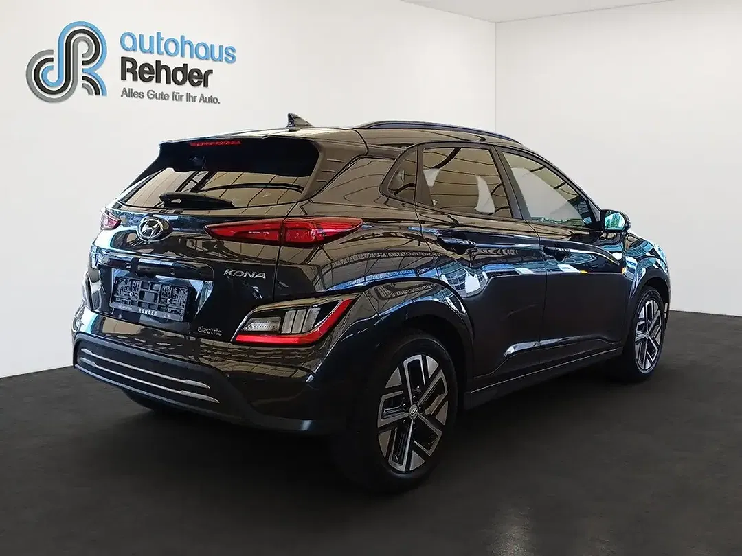 Hyundai KONA Prime - Thumbnail 3