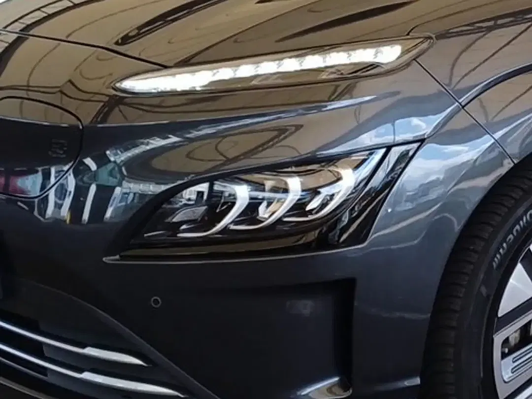 Hyundai KONA Prime - Thumbnail 5