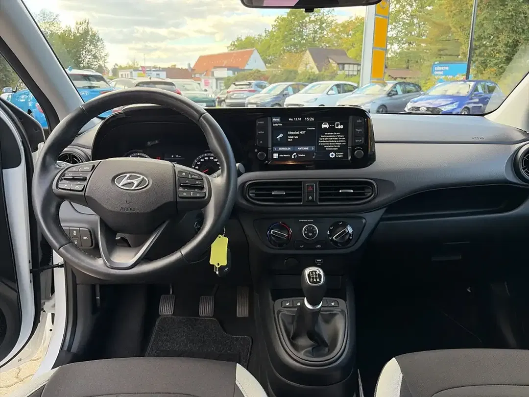 Hyundai i10 Edition 30 - Thumbnail 10