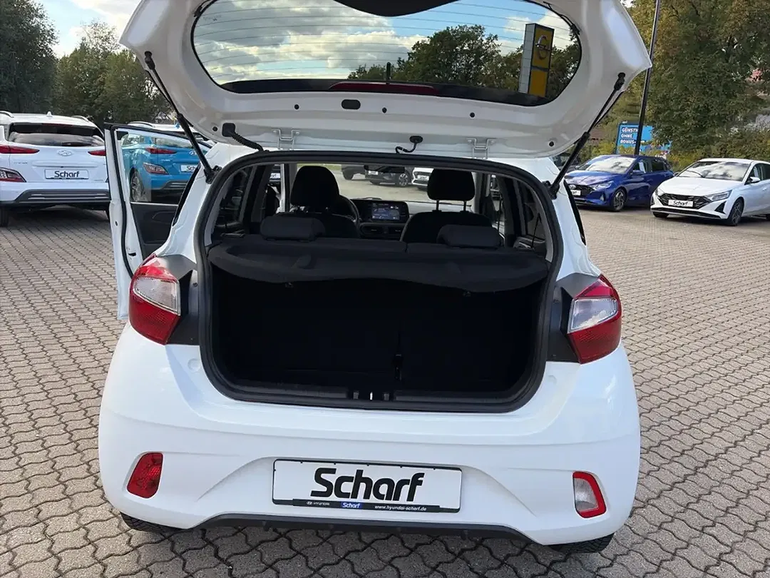 Hyundai i10 Edition 30 - Thumbnail 5