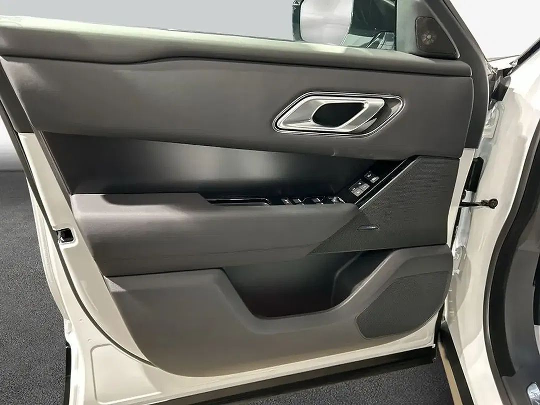 Land Rover Range Rover Velar D200 Dynamic SE - Thumbnail 13
