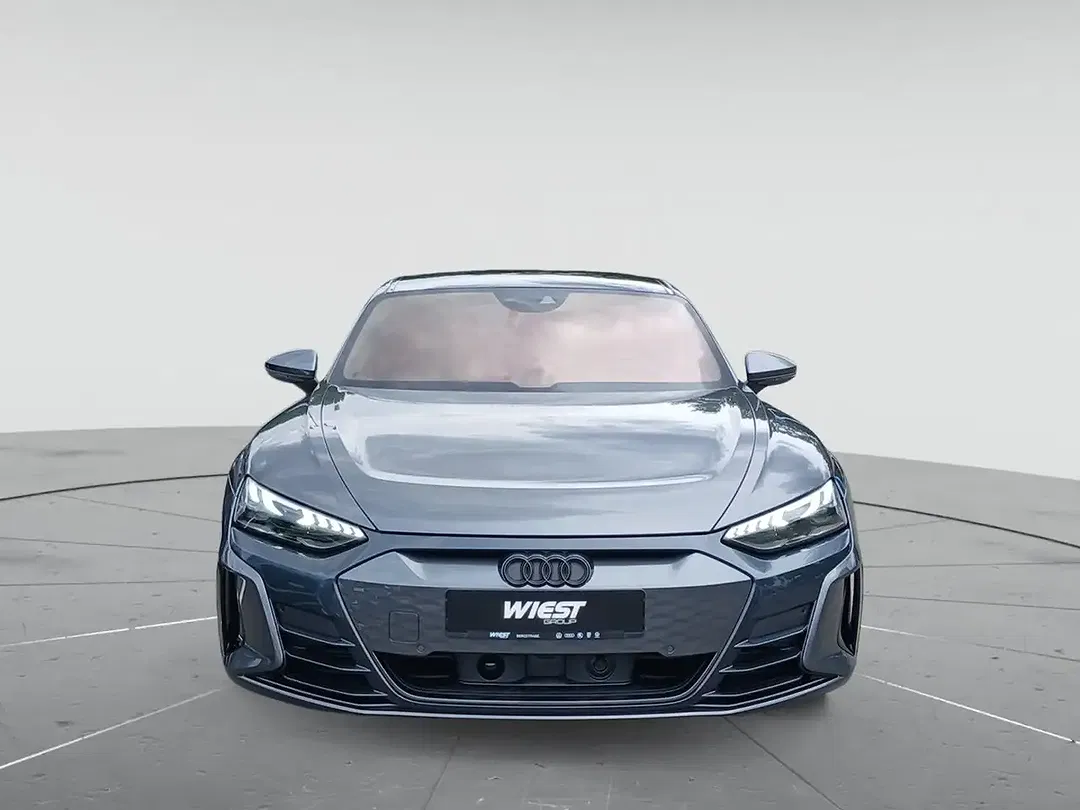 Audi e-tron GT - foto 2