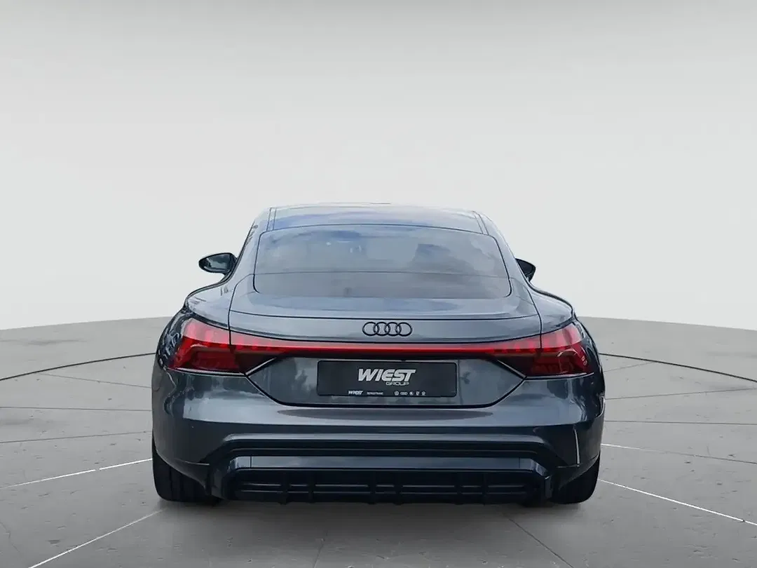 Audi e-tron GT - Thumbnail 5