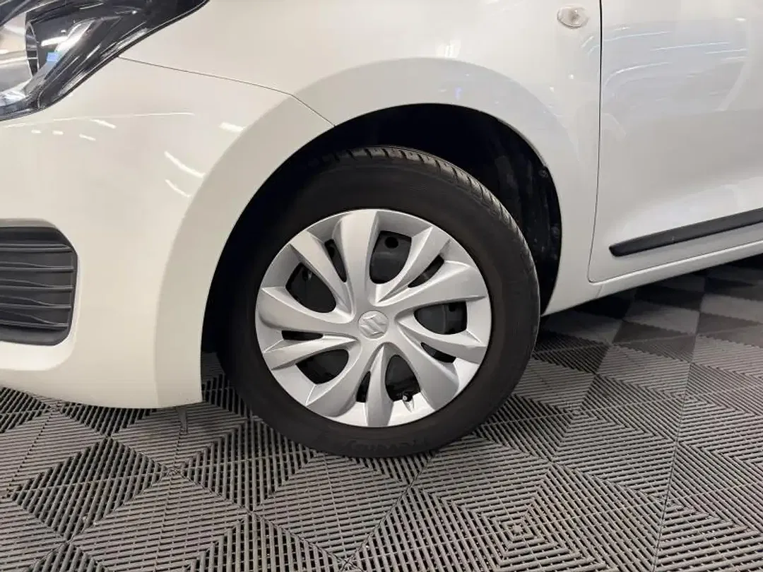 Suzuki Swift 1.2 - Thumbnail 10