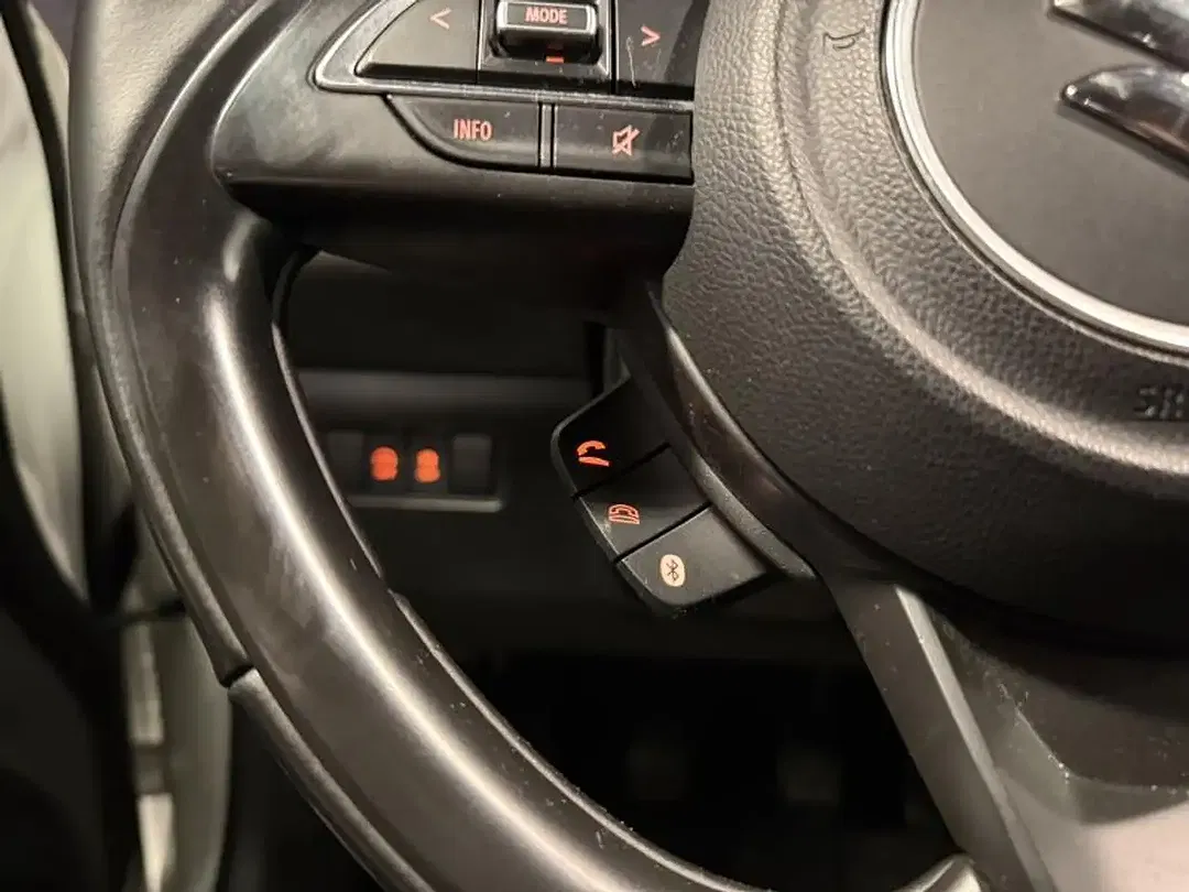 Suzuki Swift 1.2 - Thumbnail 15