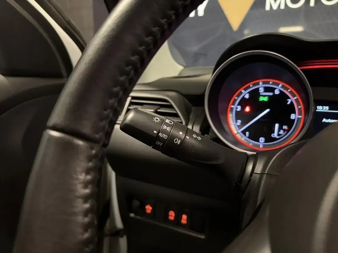 Suzuki Swift 1.2 - Thumbnail 16