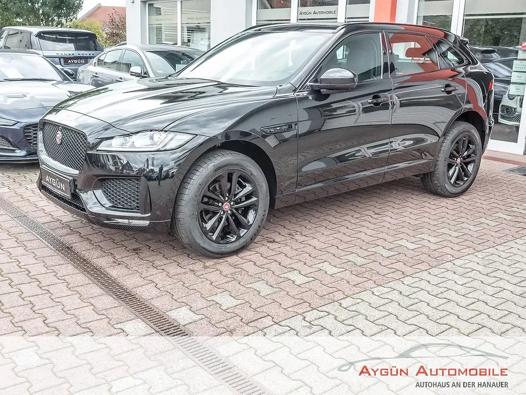 Jaguar F-Pace 25t 4x4 Chequered Flag - foto 2