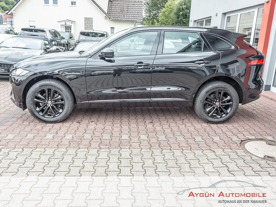 Jaguar F-Pace 25t 4x4 Chequered Flag - Thumbnail 7