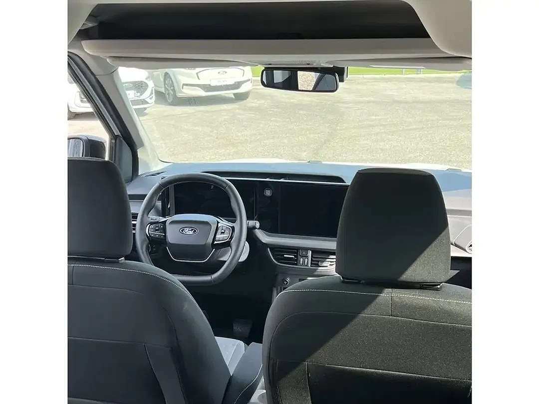 Ford Tourneo Courier - Thumbnail 10