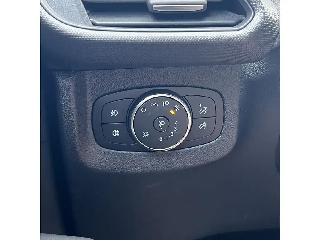 Ford Tourneo Courier - Thumbnail 13