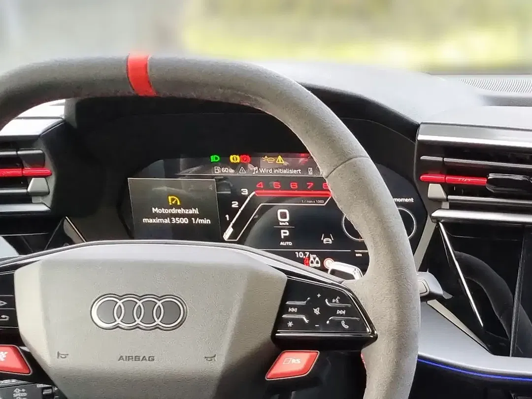 Audi RS3 S tronic - Thumbnail 11