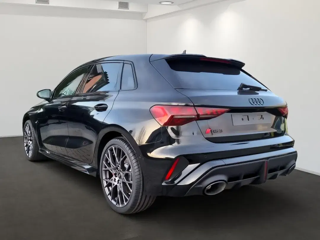 Audi RS3 S tronic - Thumbnail 5