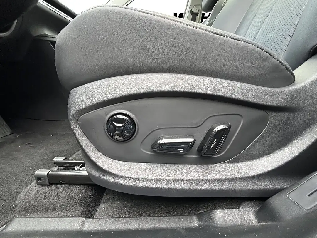 MG MGS9 PHEV - Thumbnail 5