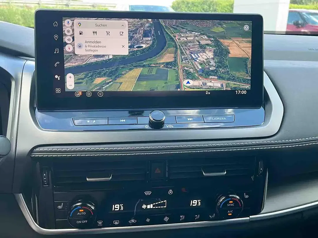 Nissan Qashqai 1.3 DIG-T Xtronic N-Connecta - Thumbnail 15