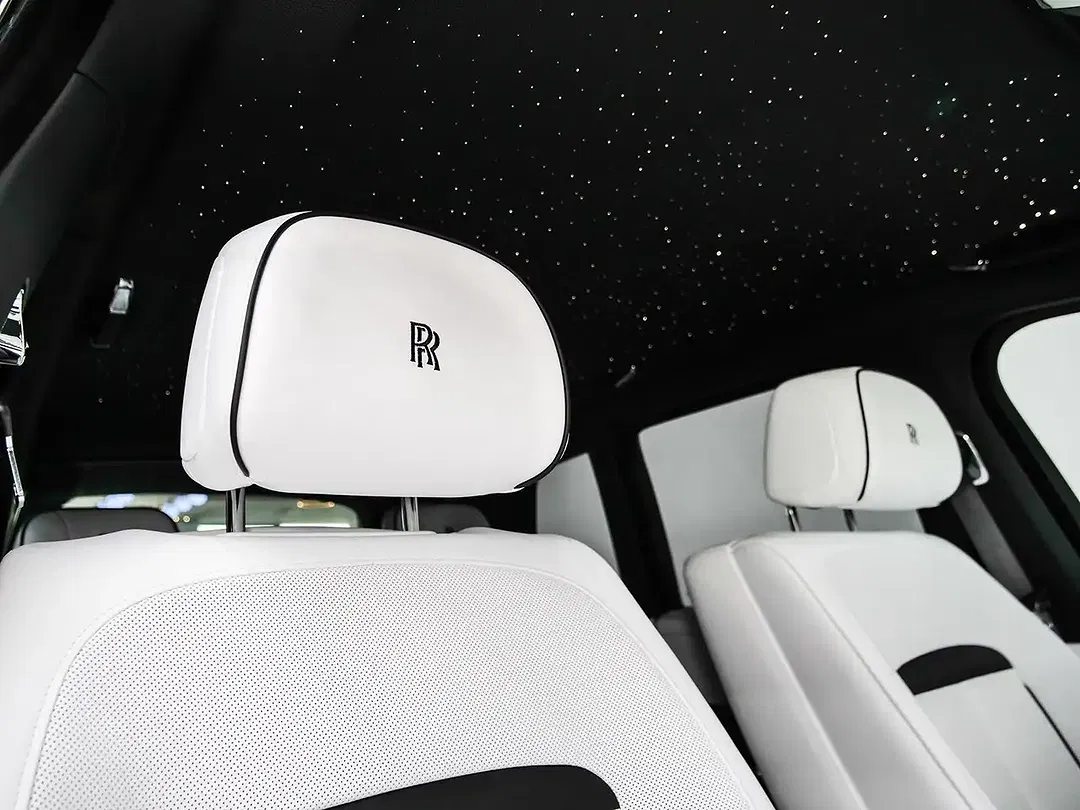 Rolls-Royce Cullinan - Thumbnail 14