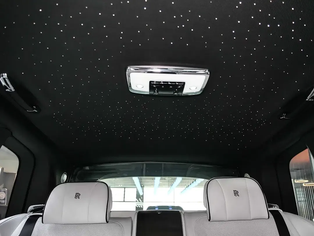 Rolls-Royce Cullinan - foto 15