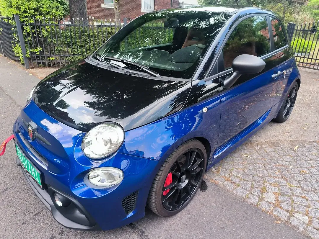 Abarth 500 - Thumbnail 3