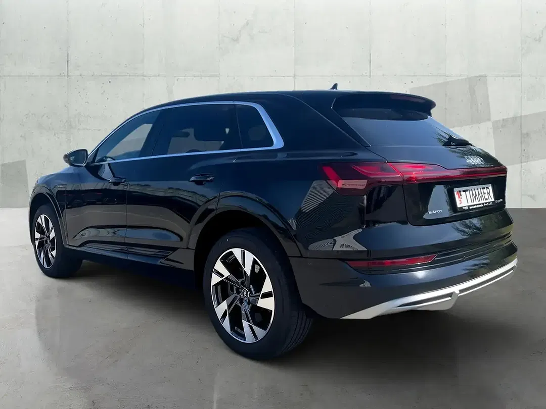 Audi e-tron 50 quattro S line plus - Thumbnail 4