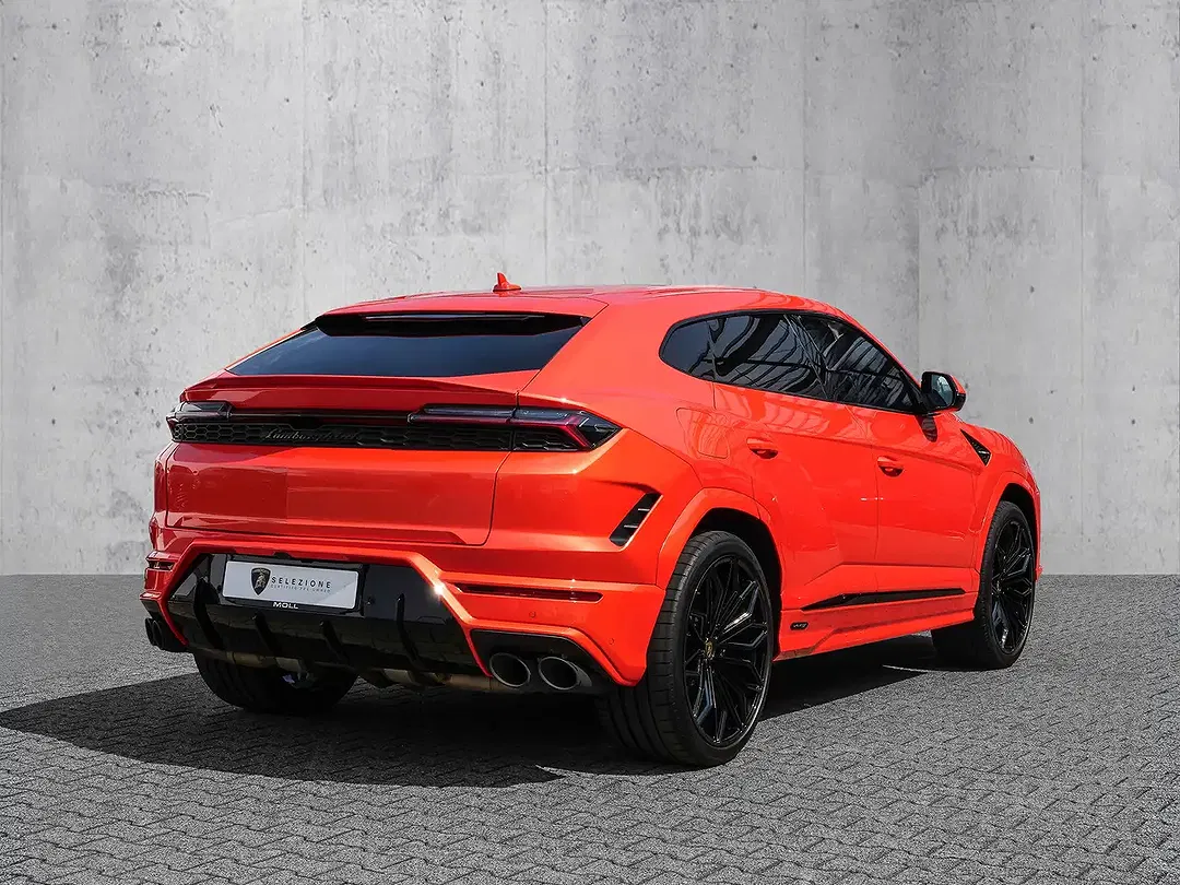 Lamborghini Urus SE - Thumbnail 3